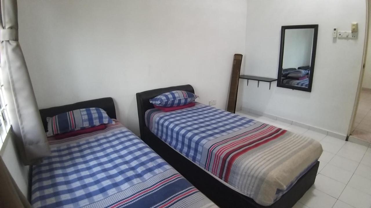 Seri Dusun Sepang Homestay & Event Space Екстер'єр фото