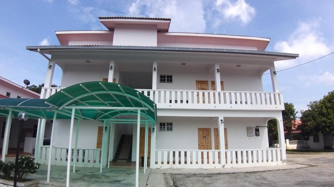 Seri Dusun Sepang Homestay & Event Space Екстер'єр фото
