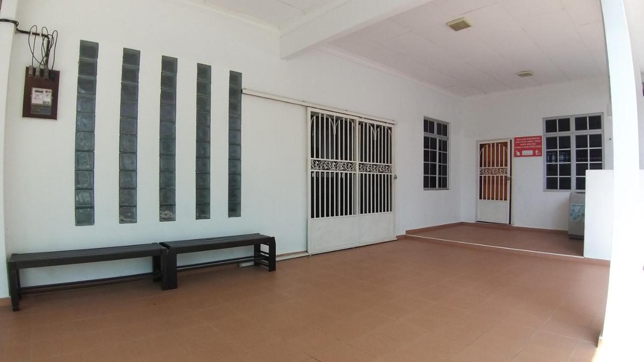 Seri Dusun Sepang Homestay & Event Space Екстер'єр фото
